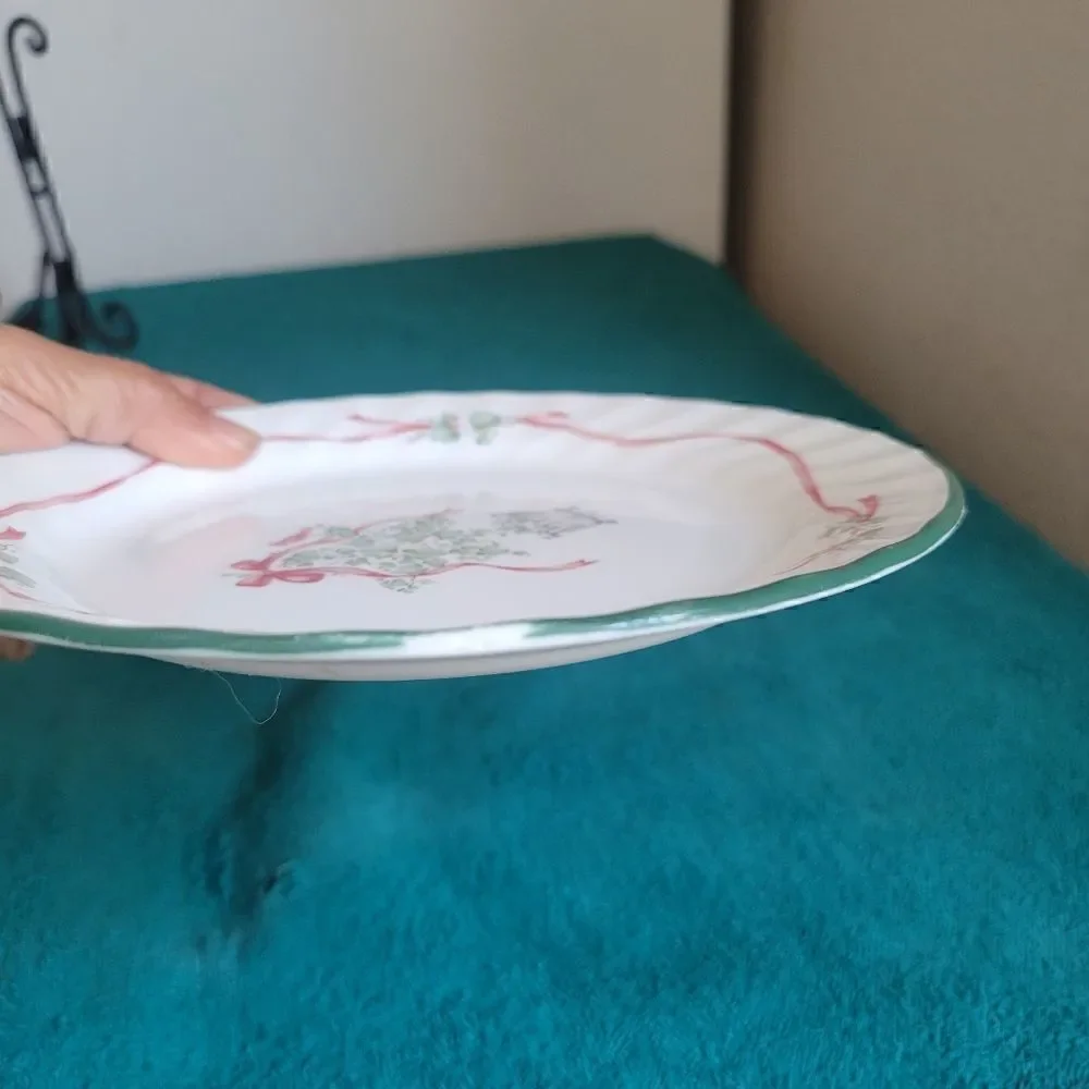 Corelle Callaway holiday by corning